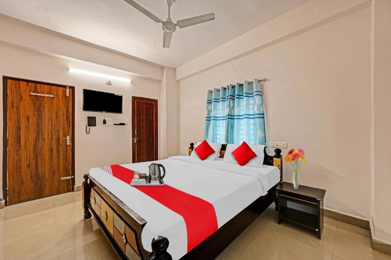 Hotel O Coastal Inn Luxury Service Apartments Kakinada Bagian luar foto