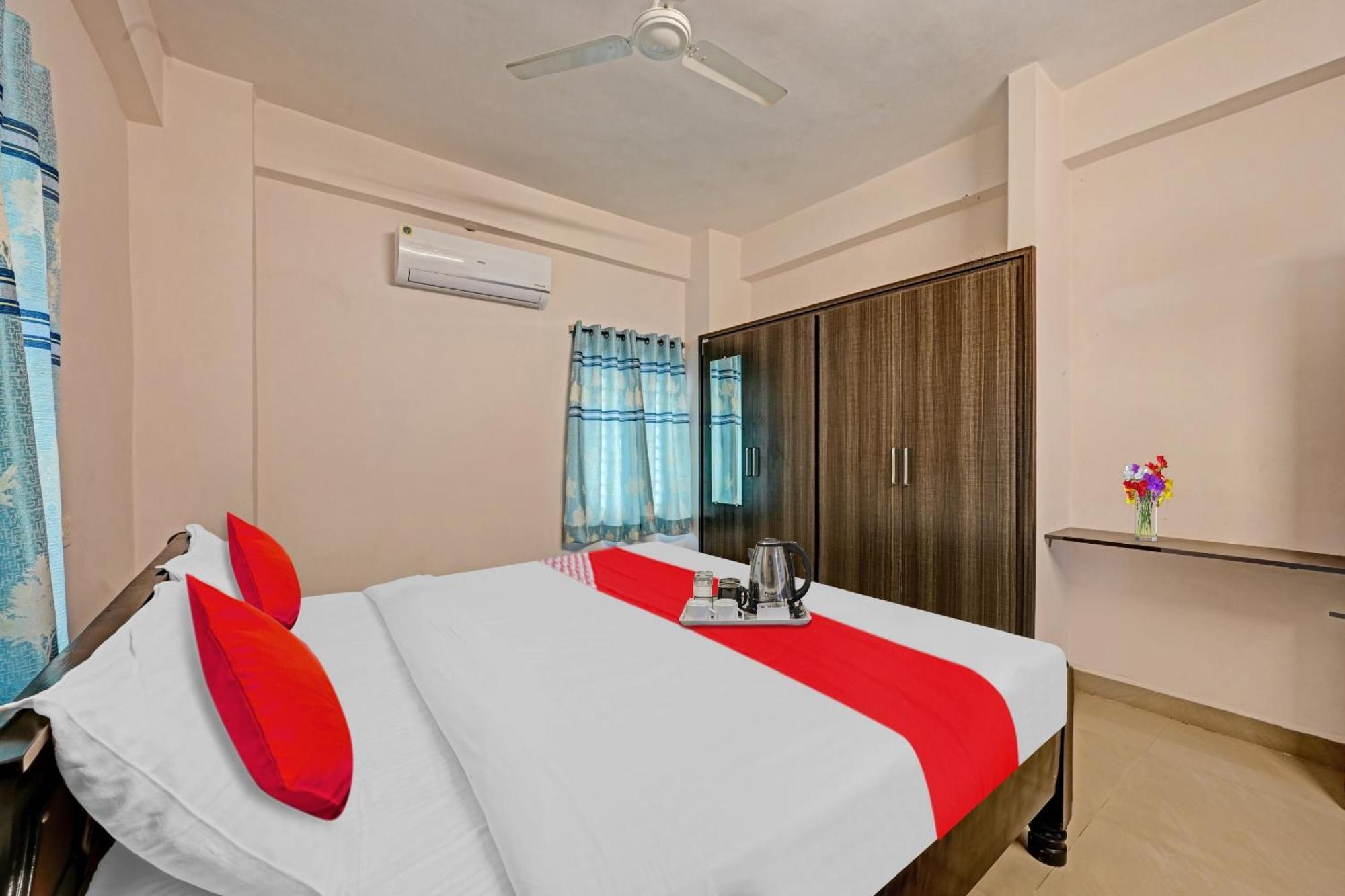 Hotel O Coastal Inn Luxury Service Apartments Kakinada Bagian luar foto