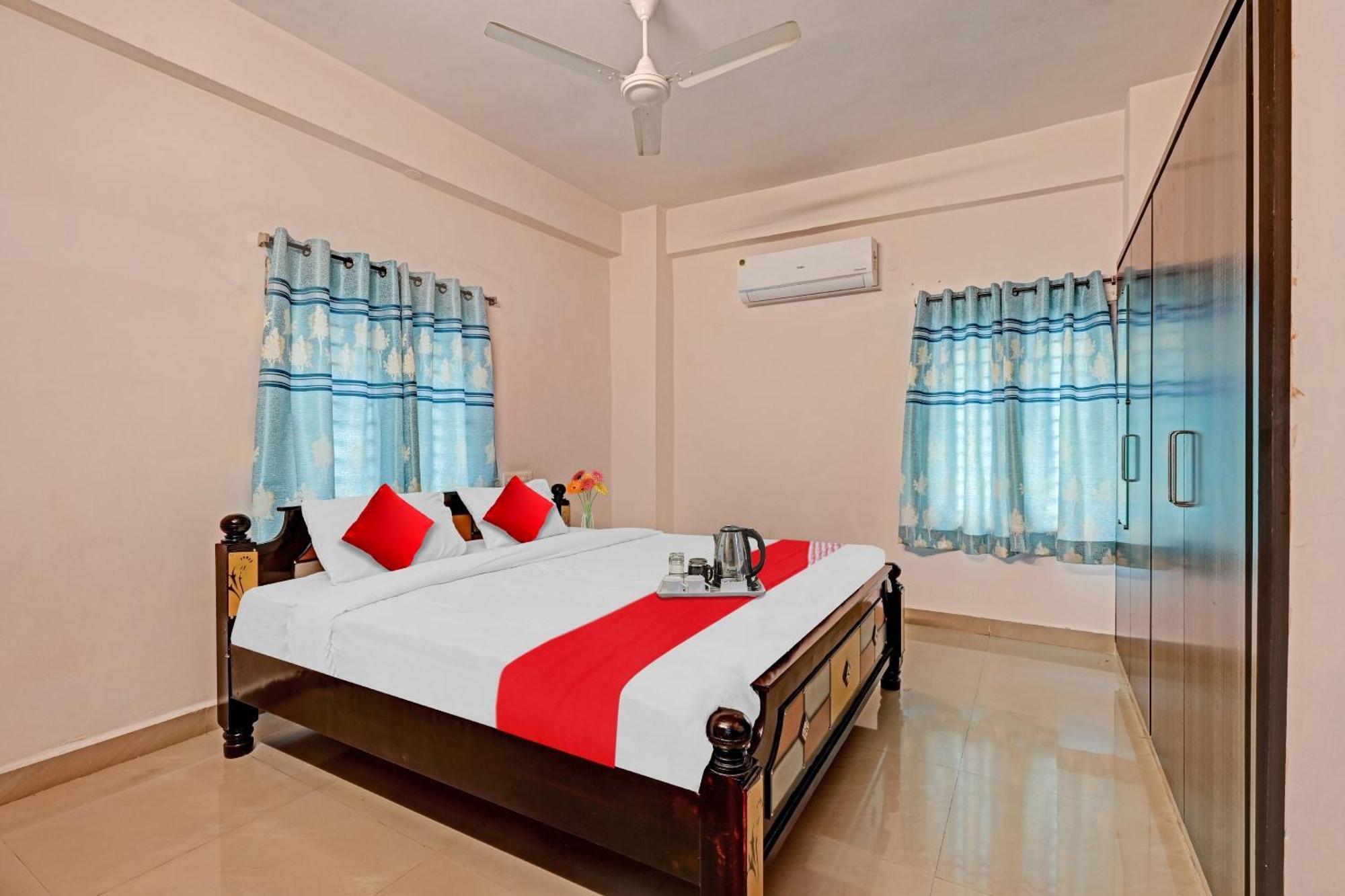 Hotel O Coastal Inn Luxury Service Apartments Kakinada Bagian luar foto